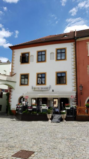 Отель Hotel Grand  Чешский Крумлов